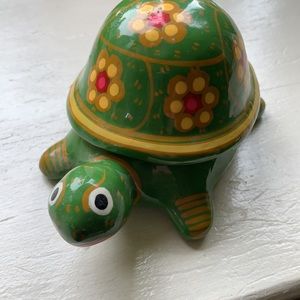 Cute turtle trinket holder